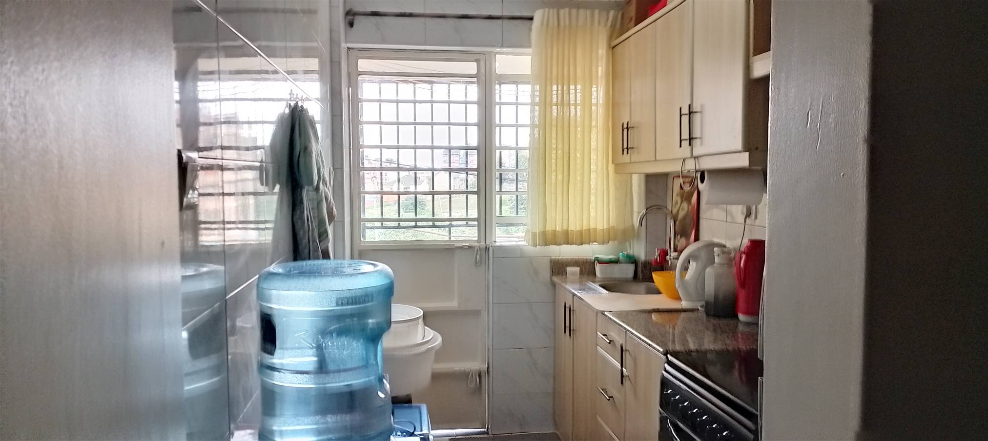 Why Kenyan Hotels & Offices Are Hiring Cleaners Online Instead of Agencies