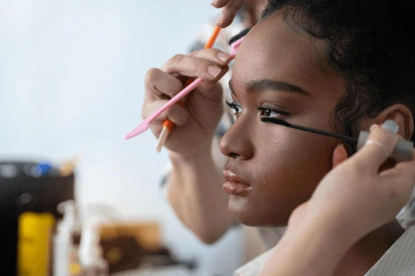 Makeup Services in Kenya - Image 4
